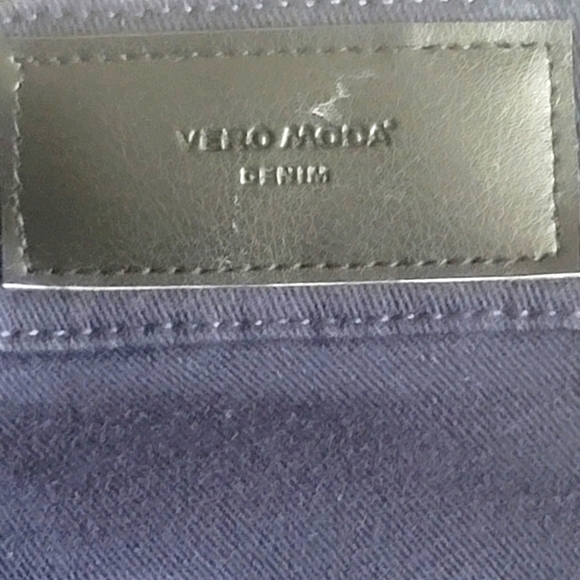 NWT Vero Moda Pedal Pusher Pants Size Size M in Dark Blue - Picture 9 of 11